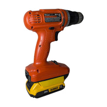 Lade das Bild in den Galerie-Viewer, DeWalt 20V auf Black and Decker 18V Ni-Cd Batterieadapter