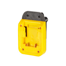Lade das Bild in den Galerie-Viewer, DeWalt 20V auf Chicago Electric 18V Batterieadapter