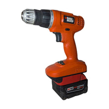 Lade das Bild in den Galerie-Viewer, Milwaukee 18V auf Black & Decker 18V Ni-Cd Akkuadapter
