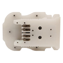 Lade das Bild in den Galerie-Viewer, DeWalt 20V auf Milwaukee 18V Batterieadapter (Polypropylen)