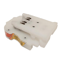 Lade das Bild in den Galerie-Viewer, DeWalt 20V auf Milwaukee 18V Batterieadapter (Polypropylen)