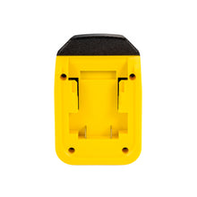 Lade das Bild in den Galerie-Viewer, DeWalt 20V to Mastercraft 20V (Blue) Battery Adapter
