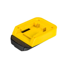 Lade das Bild in den Galerie-Viewer, DeWalt 20V to Mastercraft 20V (Blue) Battery Adapter

