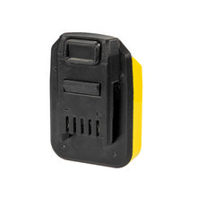 Lade das Bild in den Galerie-Viewer, DeWalt 20V to Mastercraft 20V (Blue) Battery Adapter
