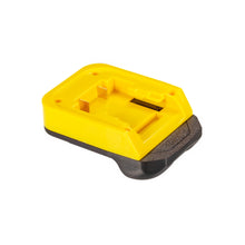 Lade das Bild in den Galerie-Viewer, DeWalt 20V to Masterforce 20V Battery Adapter
