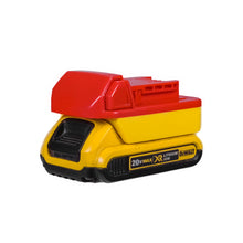 Lade das Bild in den Galerie-Viewer, DeWalt 20V to Milwaukee 18V Battery Adapter
