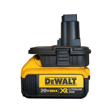 Lade das Bild in den Galerie-Viewer, DeWalt 20V to DeWalt 18V Battery Adapter
