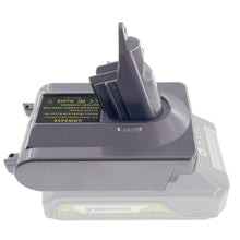 Lade das Bild in den Galerie-Viewer, Greenworks 24V to Dyson V6 Battery Adapter

