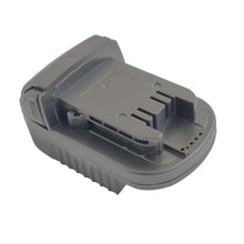 Lade das Bild in den Galerie-Viewer, Makita 18V to Milwaukee 18V Battery Adapter
