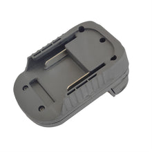 Lade das Bild in den Galerie-Viewer, Makita 18V to Milwaukee 18V Battery Adapter
