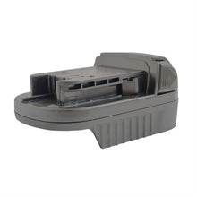 Lade das Bild in den Galerie-Viewer, Makita 18V to Milwaukee 18V Battery Adapter
