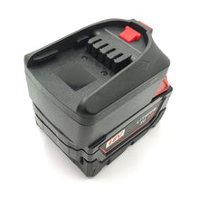 Lade das Bild in den Galerie-Viewer, Milwaukee 18V to Bosch (Green) 18V Battery Adapter
