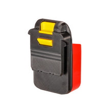 Lade das Bild in den Galerie-Viewer, Milwaukee 18V to Chicago Electric 18V Battery Adapter

