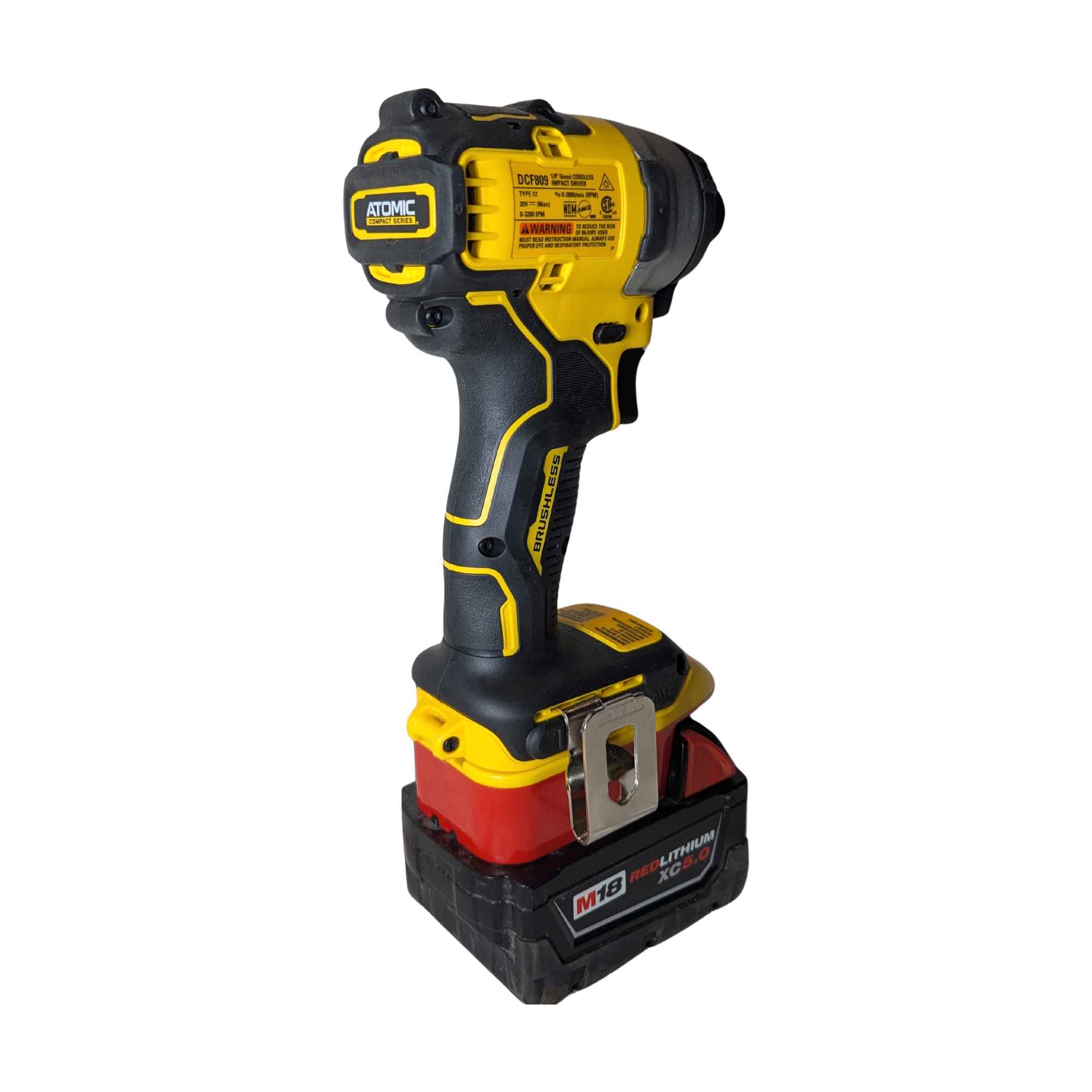Milwaukee M18 auf DeWalt 20V MAX Akkuadapter