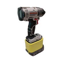 Lade das Bild in den Galerie-Viewer, Ryobi 18V auf Porter Cable 20V Batterieadapter
