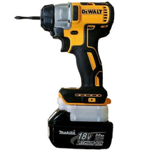 Lade das Bild in den Galerie-Viewer, Makita 18V auf DeWalt 20V Akku-Adapter (Polypropylen)
