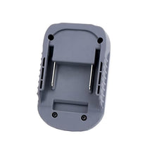 Lade das Bild in den Galerie-Viewer, Milwaukee 18V to Dyson V6 Battery Adapter
